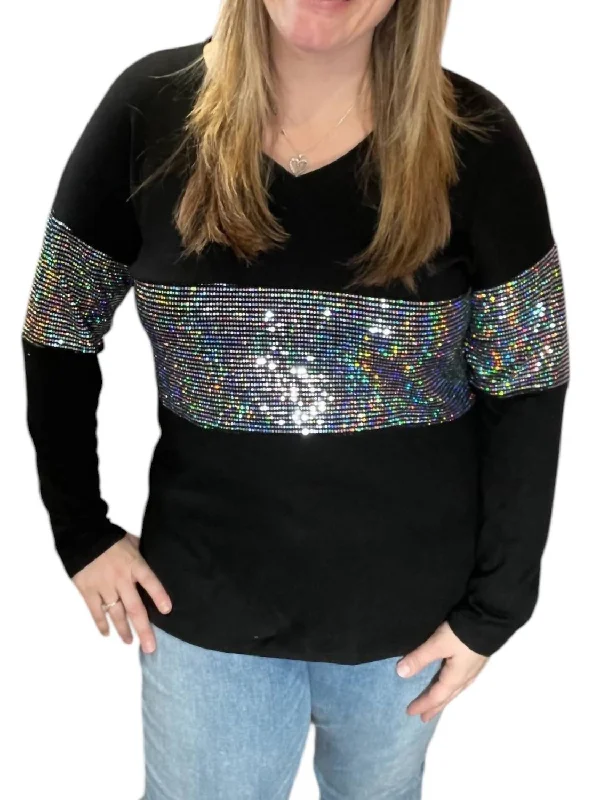 V-Neck Long Sleeve Top In Black